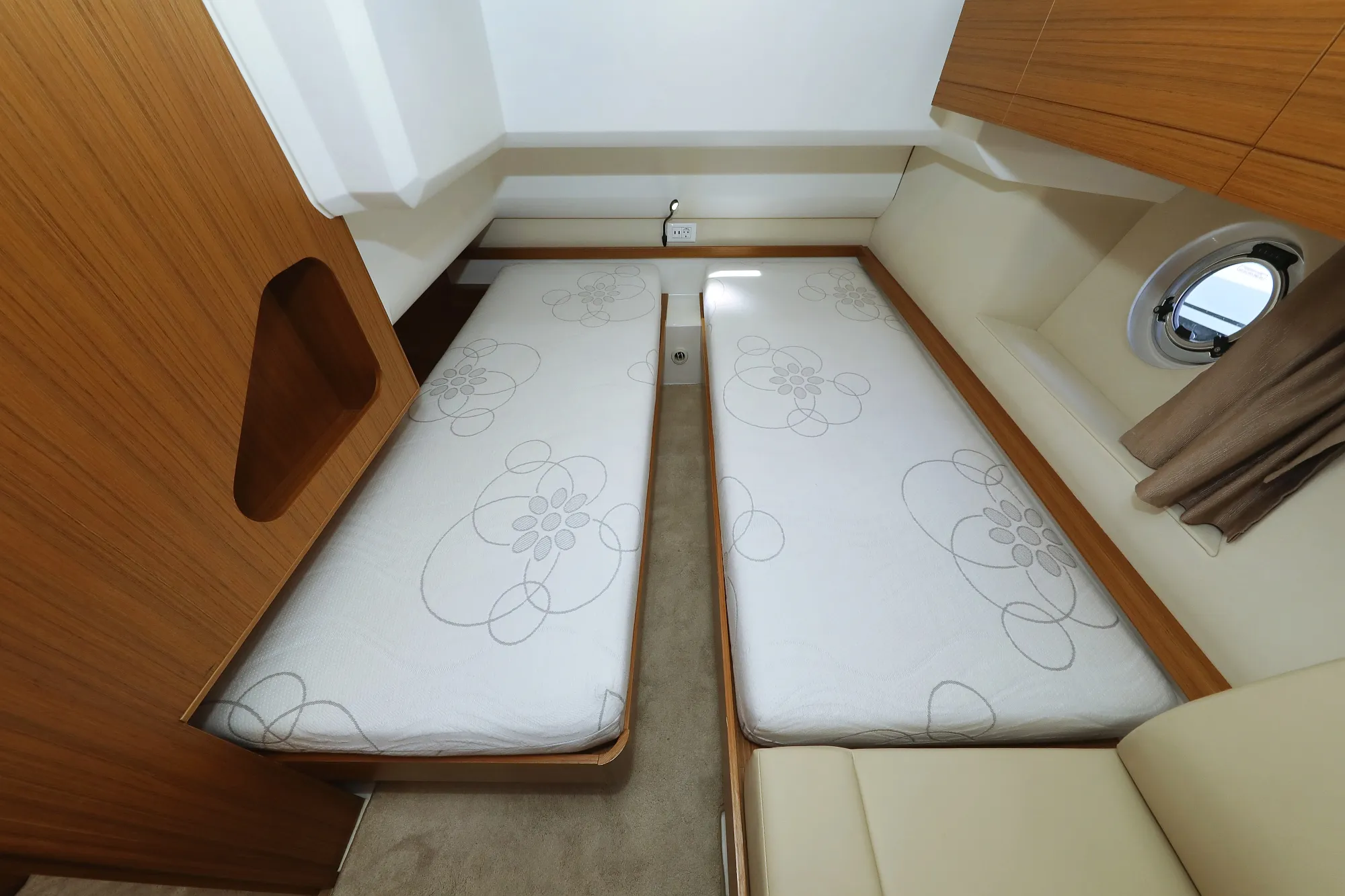 Image slide 44027