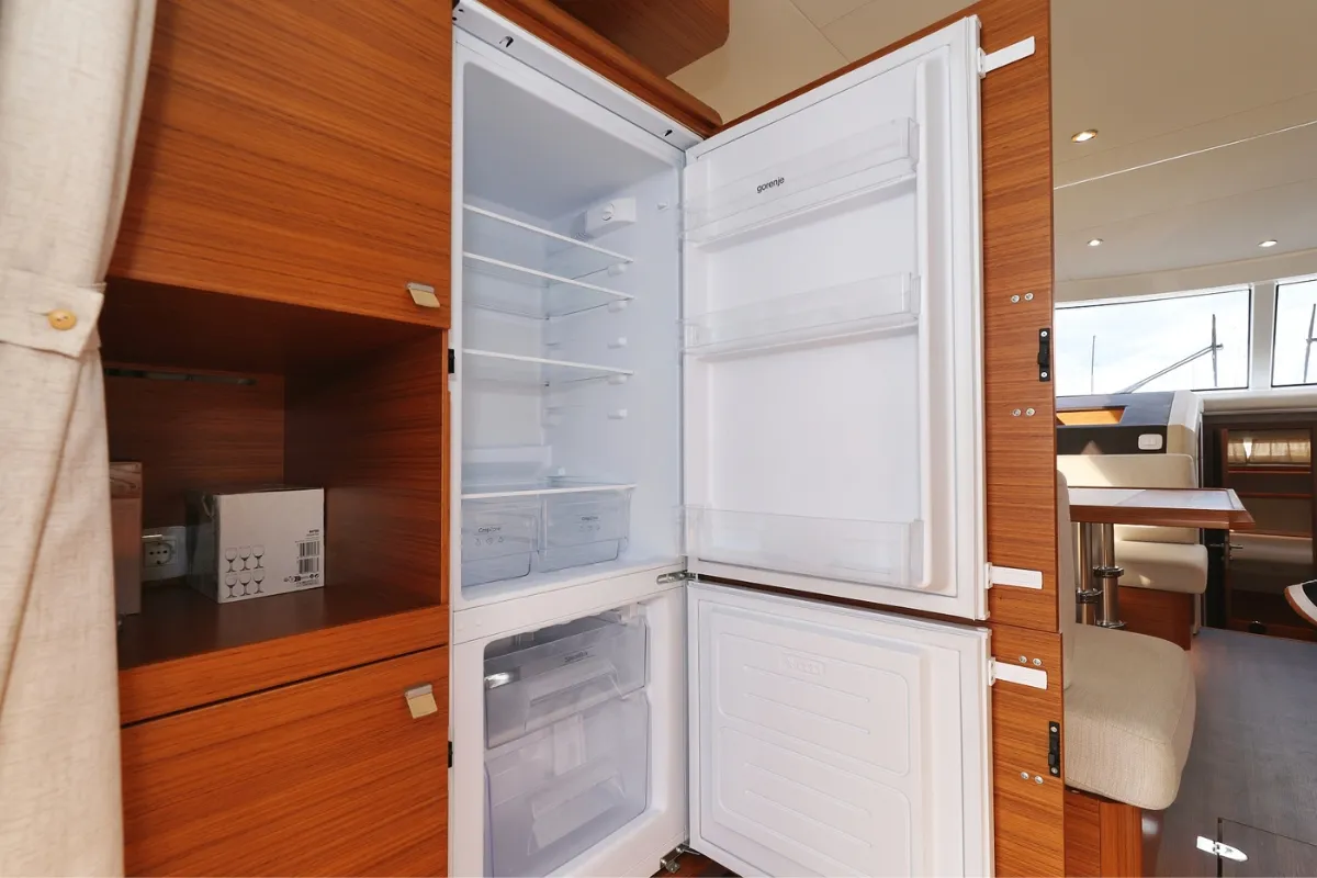 Image slide 44079