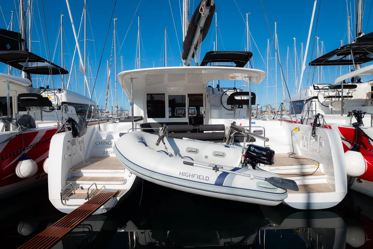 Lagoon 40 - 4 + 2 cab Chingi Lingy boat image