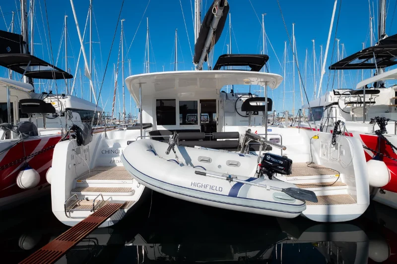 Lagoon 40 Chingi Lingy boat image