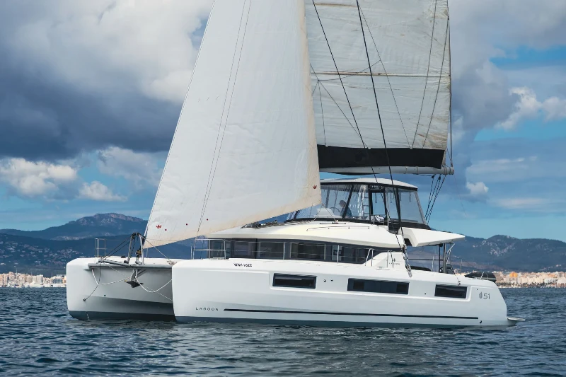 Lagoon 51 OW - 4 + 1 cab. Selanja boat image