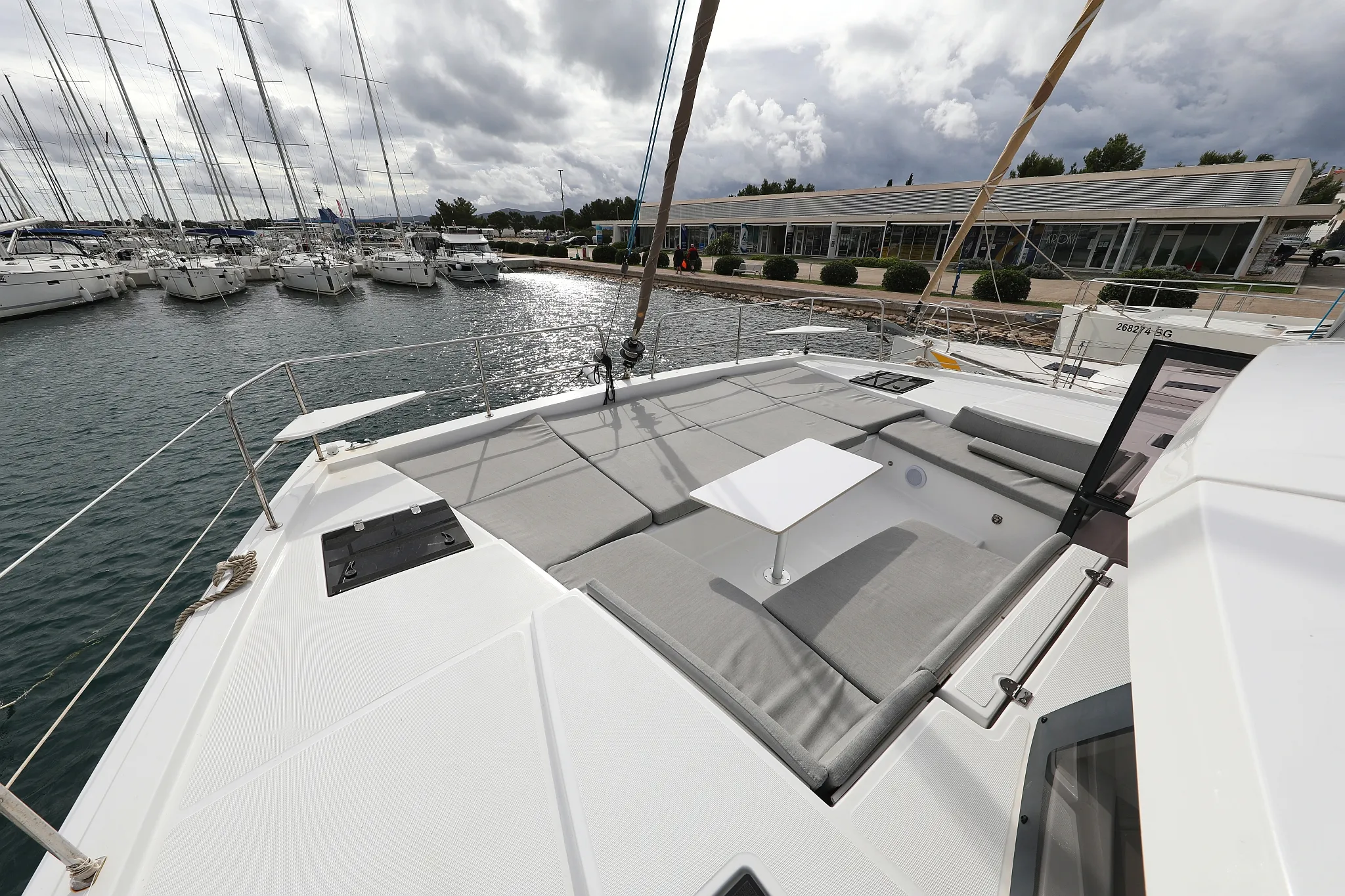 Image slide 4668