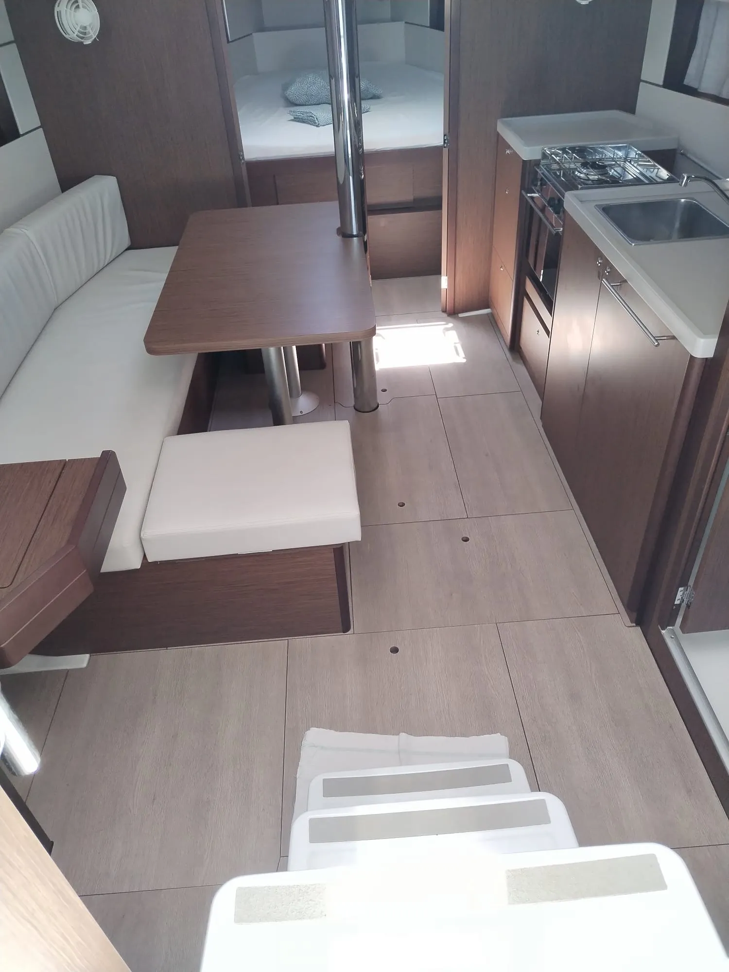Image slide 46854