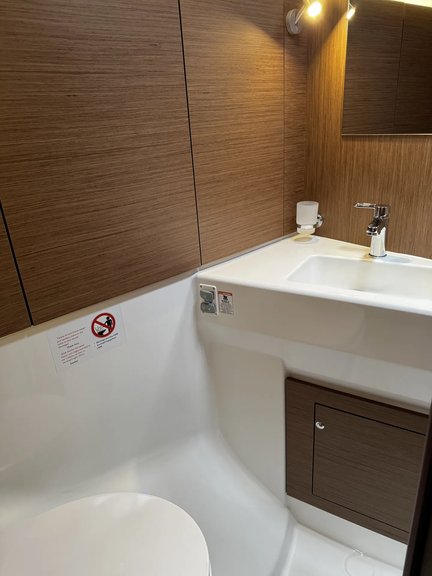 Image slide 47078