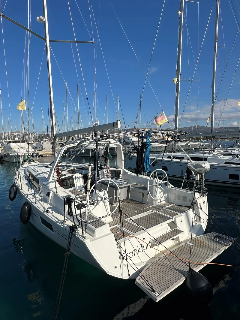 Oceanis 41.1 All Winds boat image