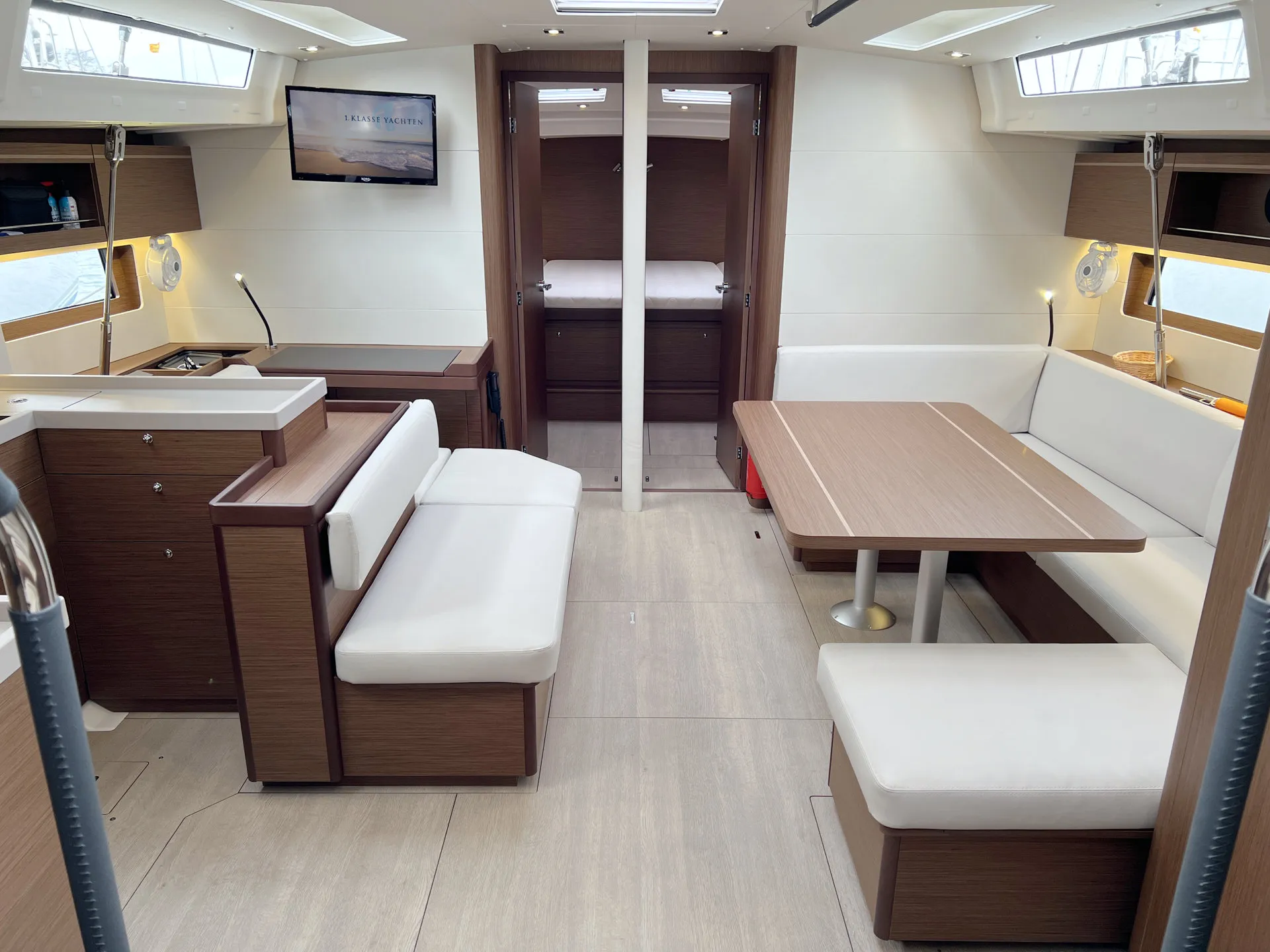 Image slide 47286