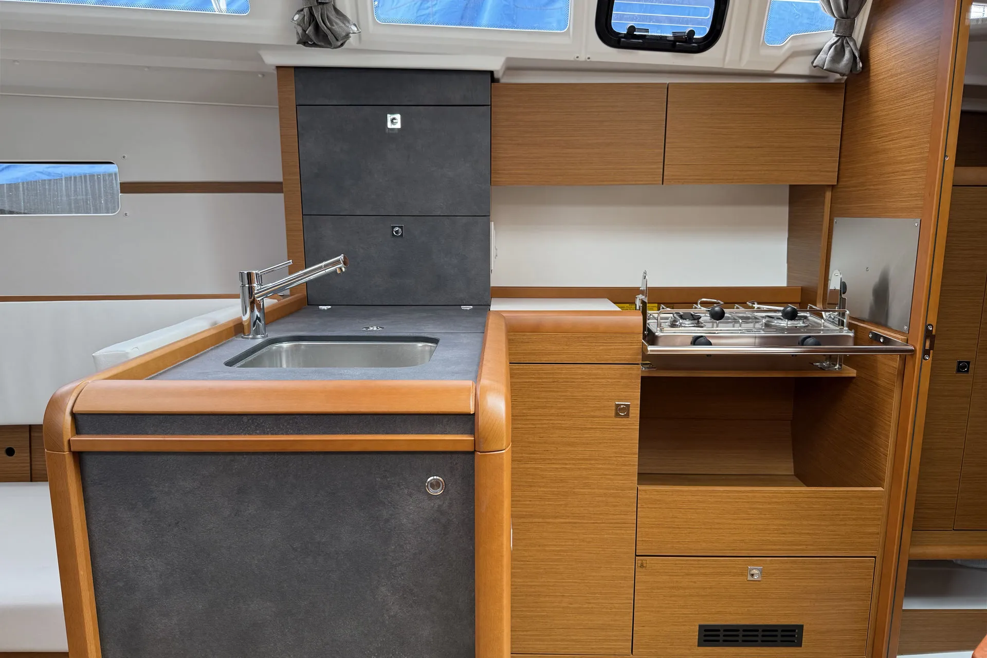 Image slide 47394