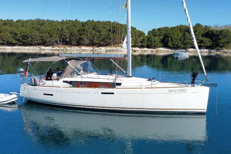 Sun Odyssey 389 Tina boat image