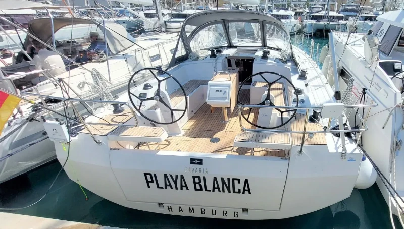 Bavaria C42 Playa Blanca boat image