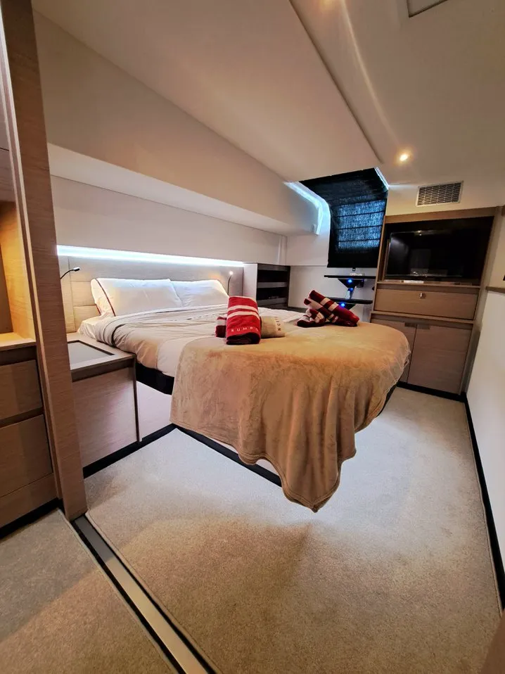 Image slide 48335