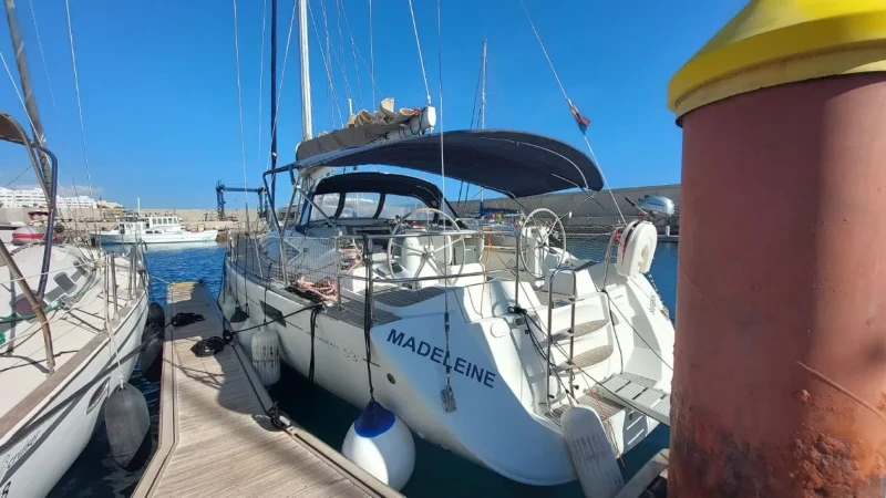 Jeanneau 53 Madeleine boat image