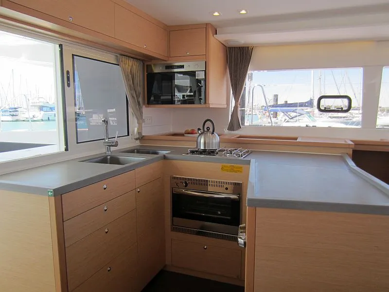 Image slide 48620