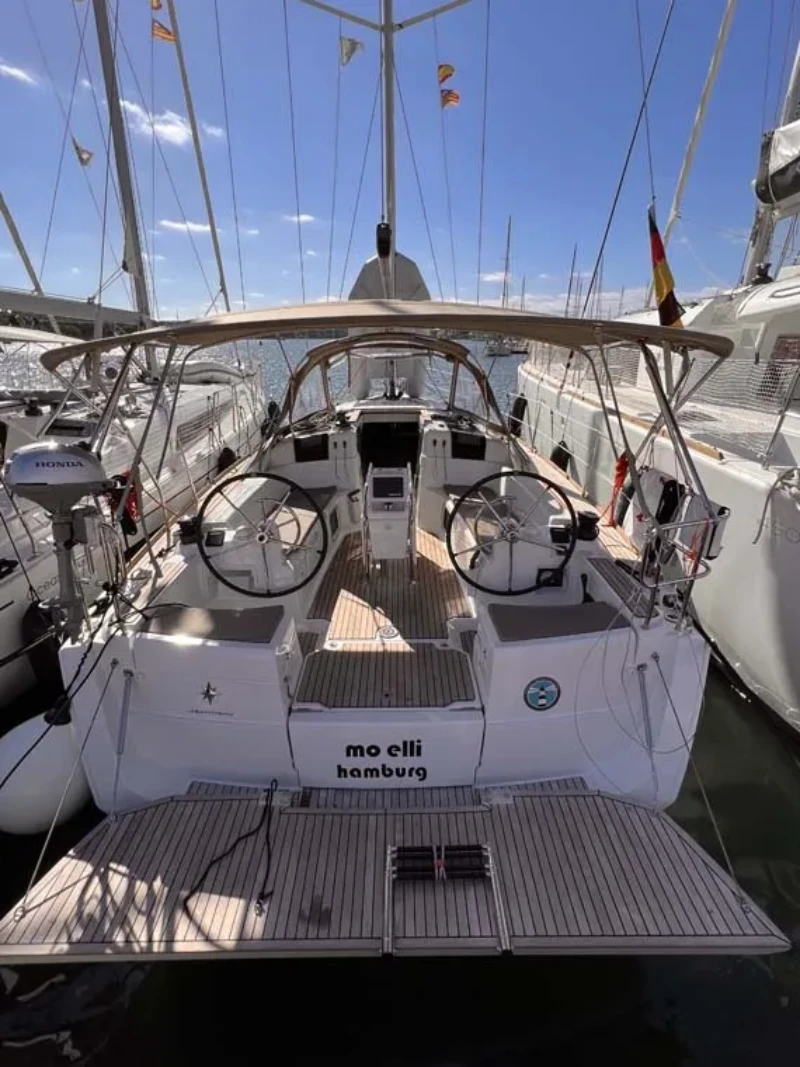 Sun Odyssey 389 MoElli boat image