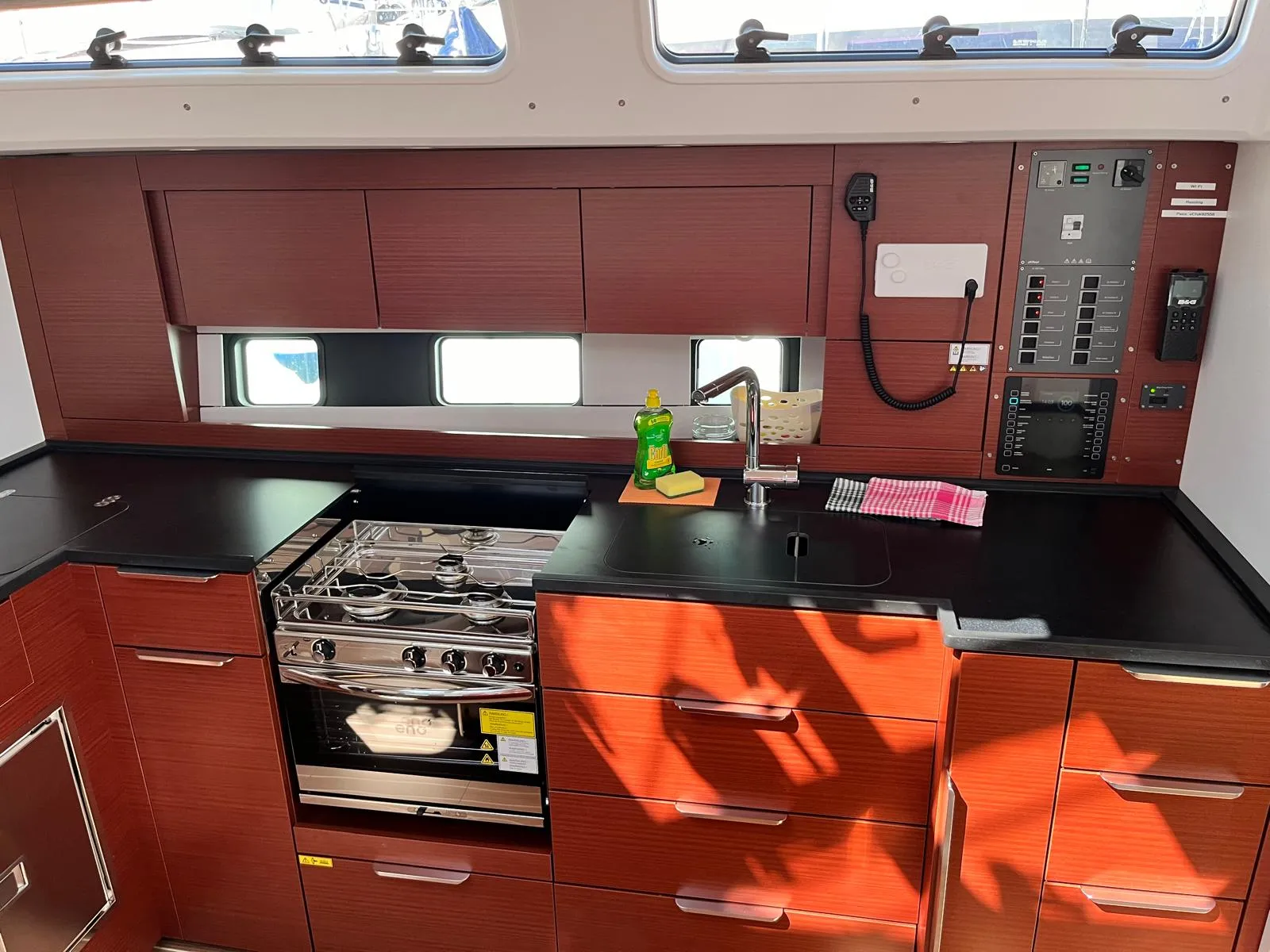 Image slide 49755