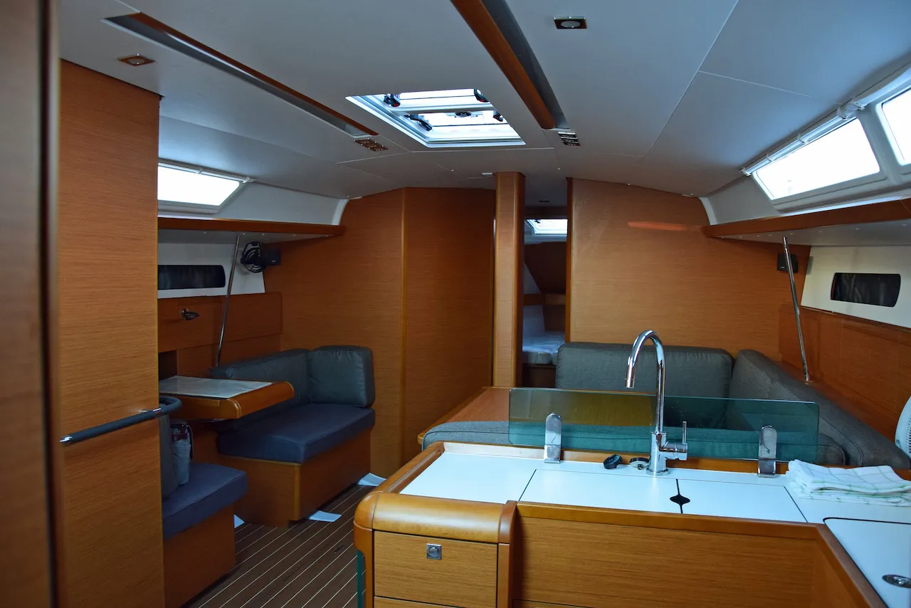 Image slide 49828