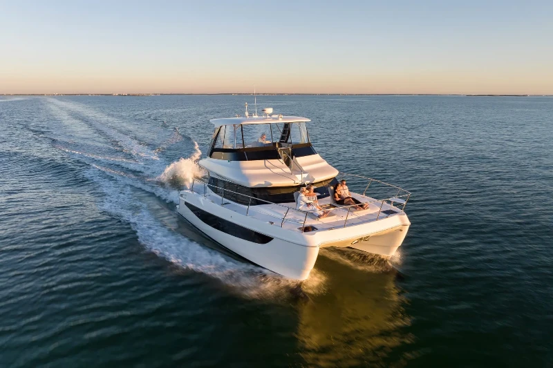 Aquila 42 - 3 cab. Seaduction boat image