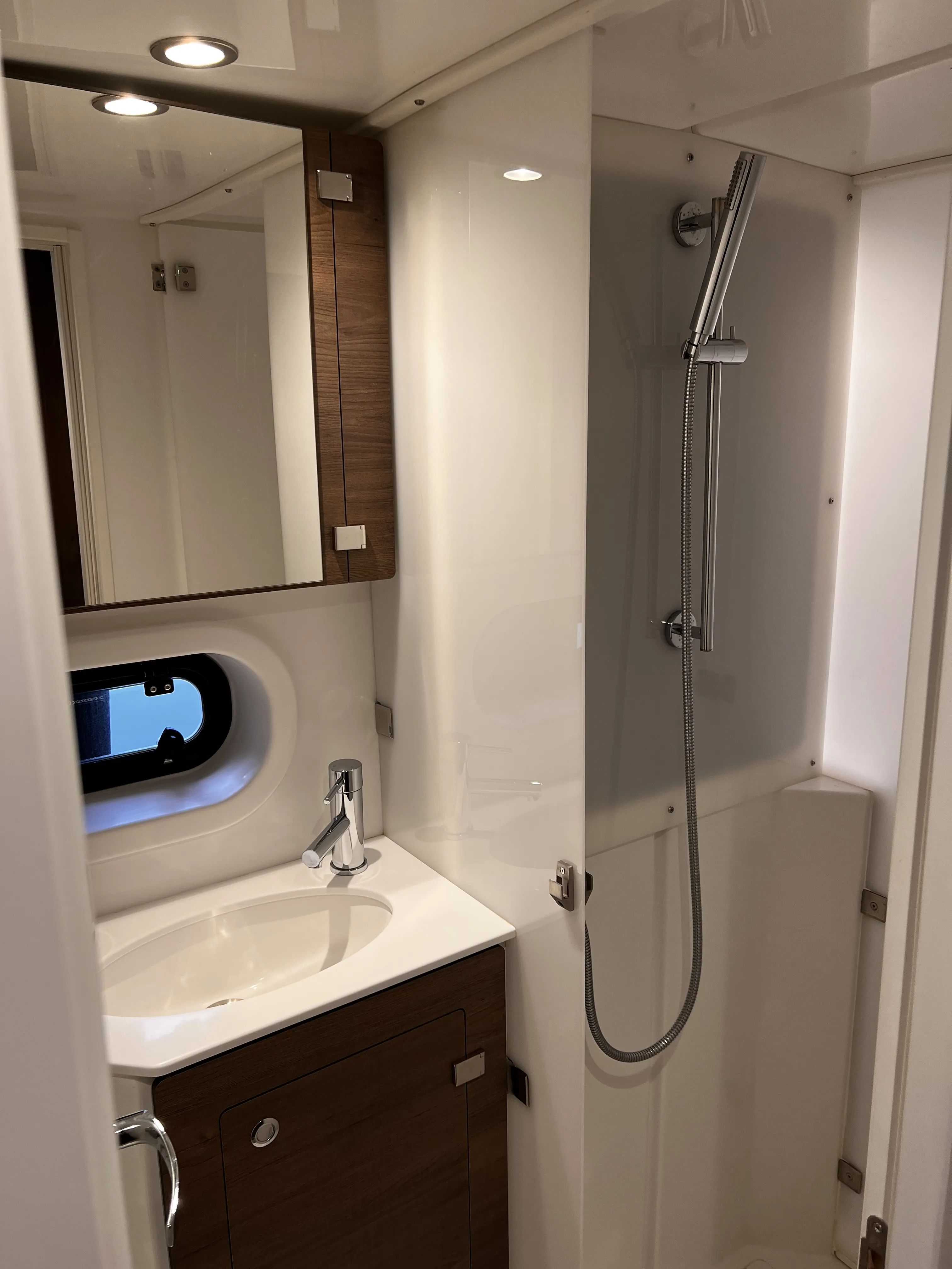 Image slide 49872