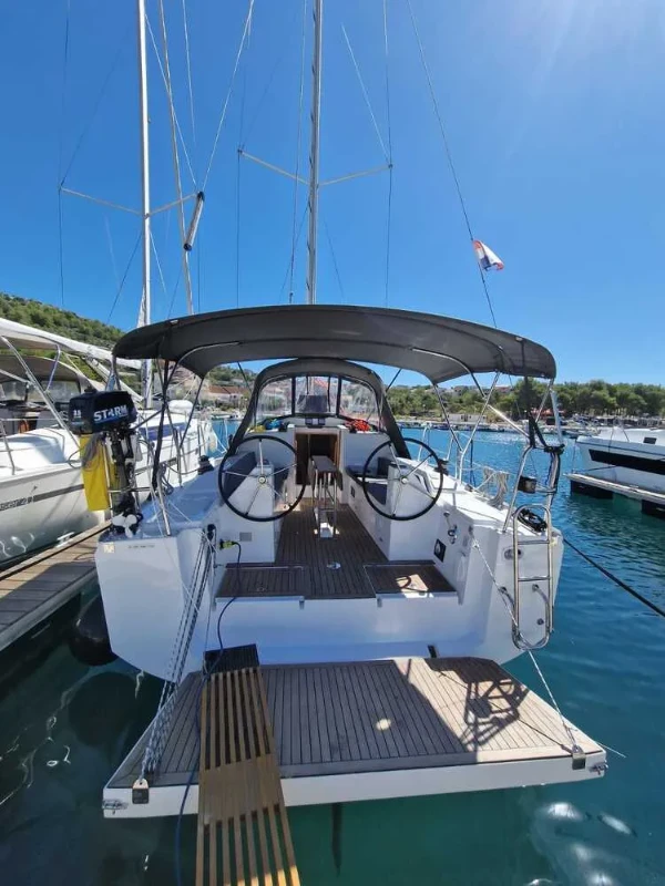 Scandinavia 35 Furia boat image