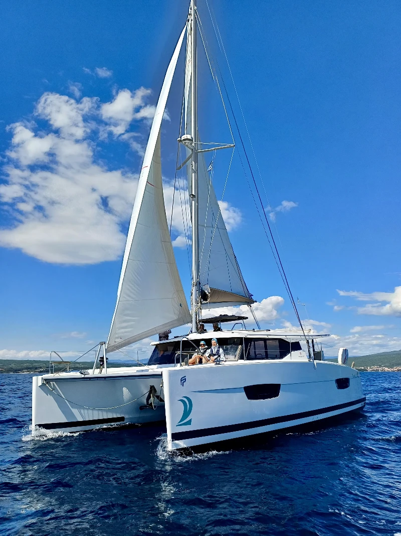 Fountaine Pajot Lucia 40 Stella Luna boat image