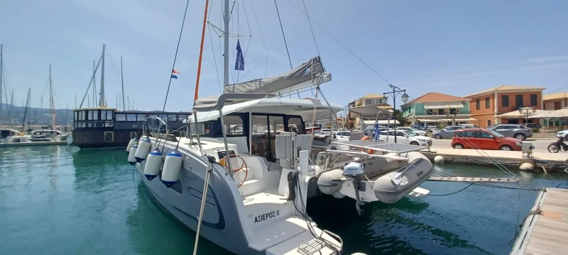 Excess 11 Axieros II boat image
