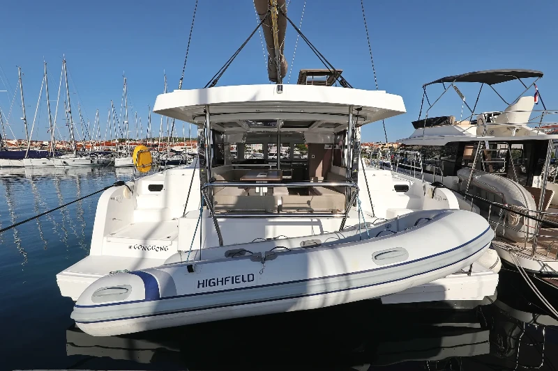 Bali Catspace Gonggong boat image