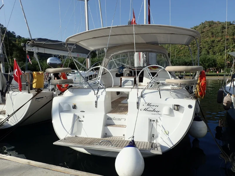 Elan 444 Impression Moon Shadow boat image