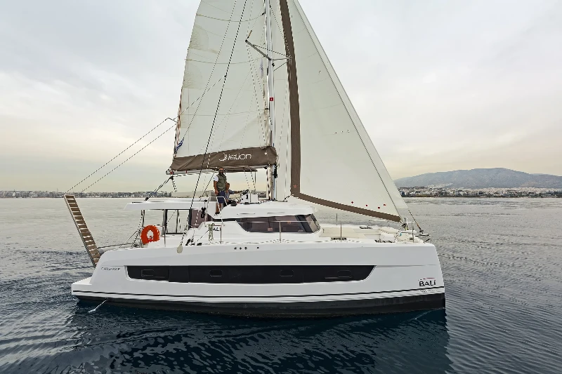 Bali Catspace Phoenix boat image