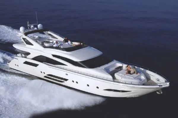 Dominator 780S Deluxe Why Not boat image