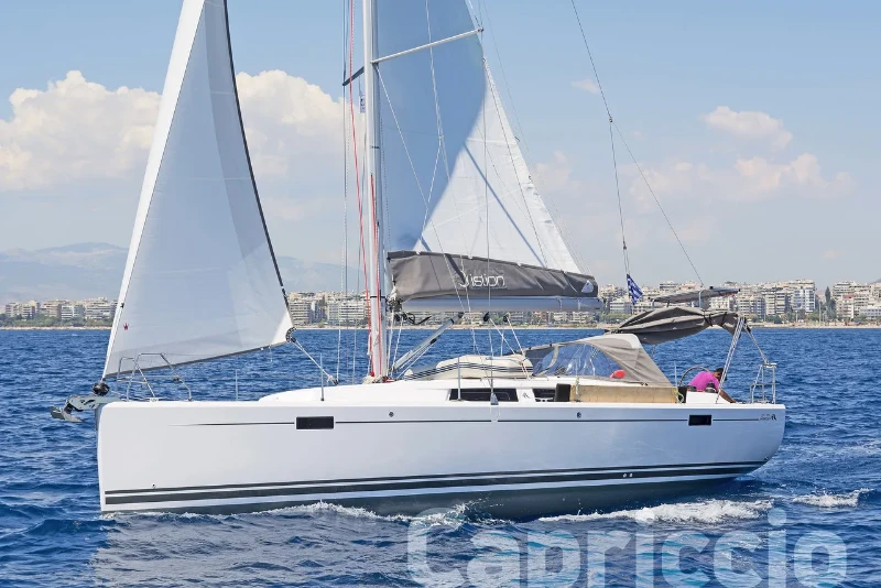 Hanse 385 Capriccio boat image