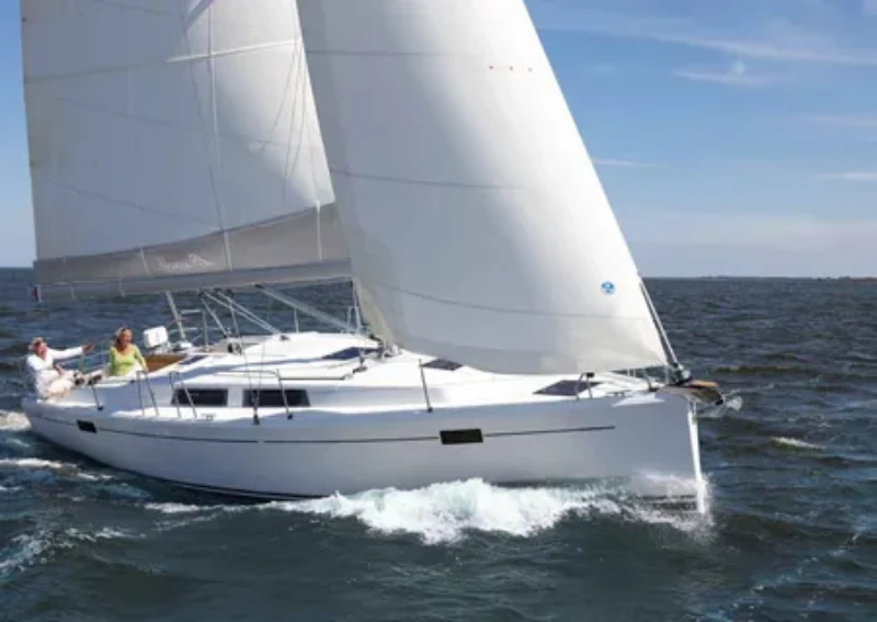 Hanse 415 Kuro Siwo boat image