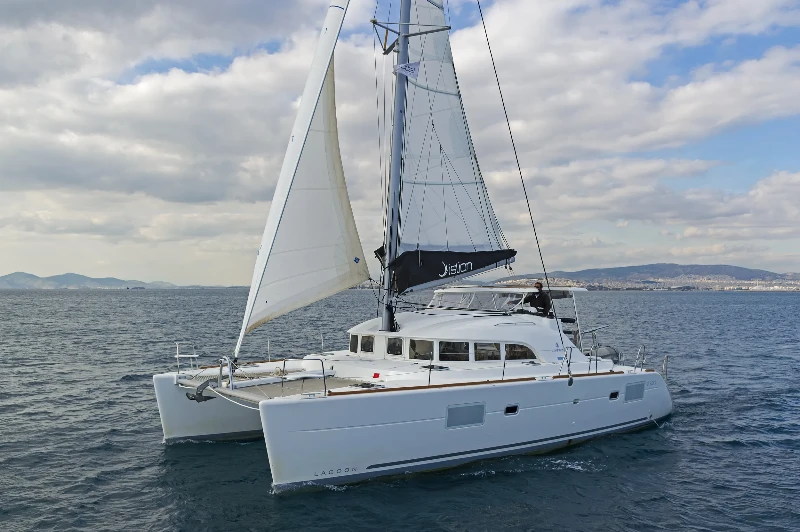 Lagoon 380 S2 Eleven boat image