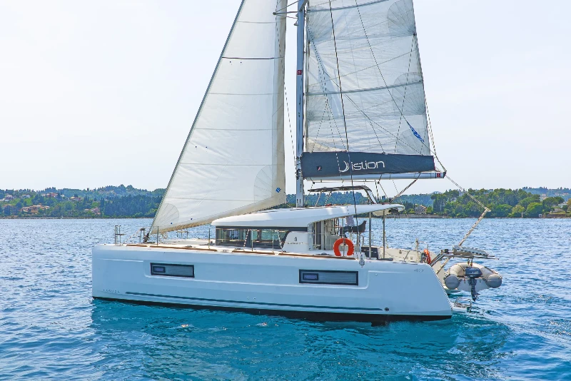 Lagoon 40 Thalasea boat image