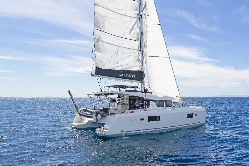 Lagoon 42 Eternity boat image