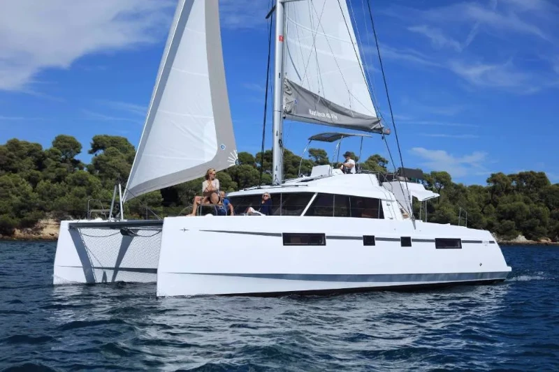 Nautitech 46 Fly Odyssey boat image