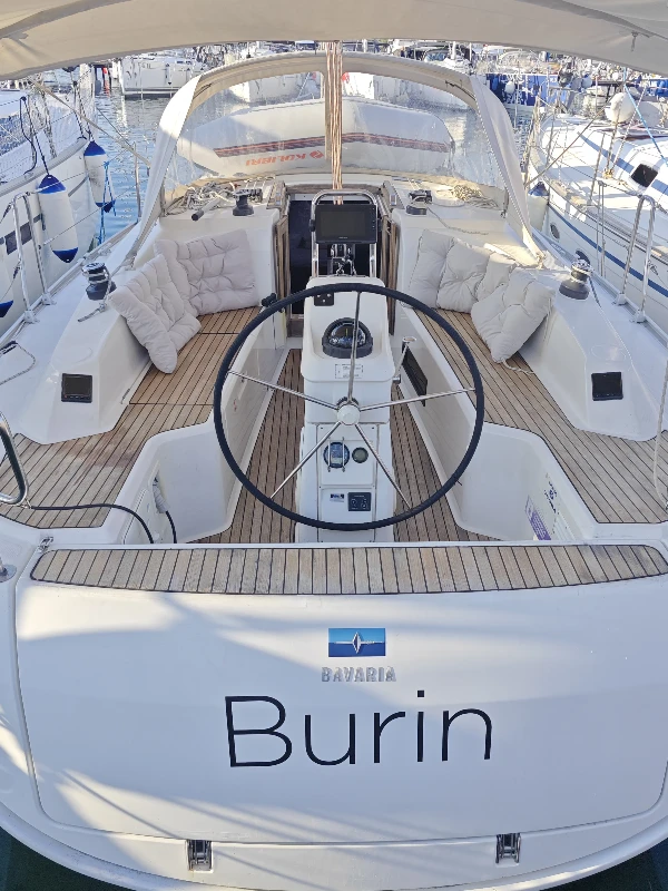 Bavaria Cruiser 33 Burin boat image