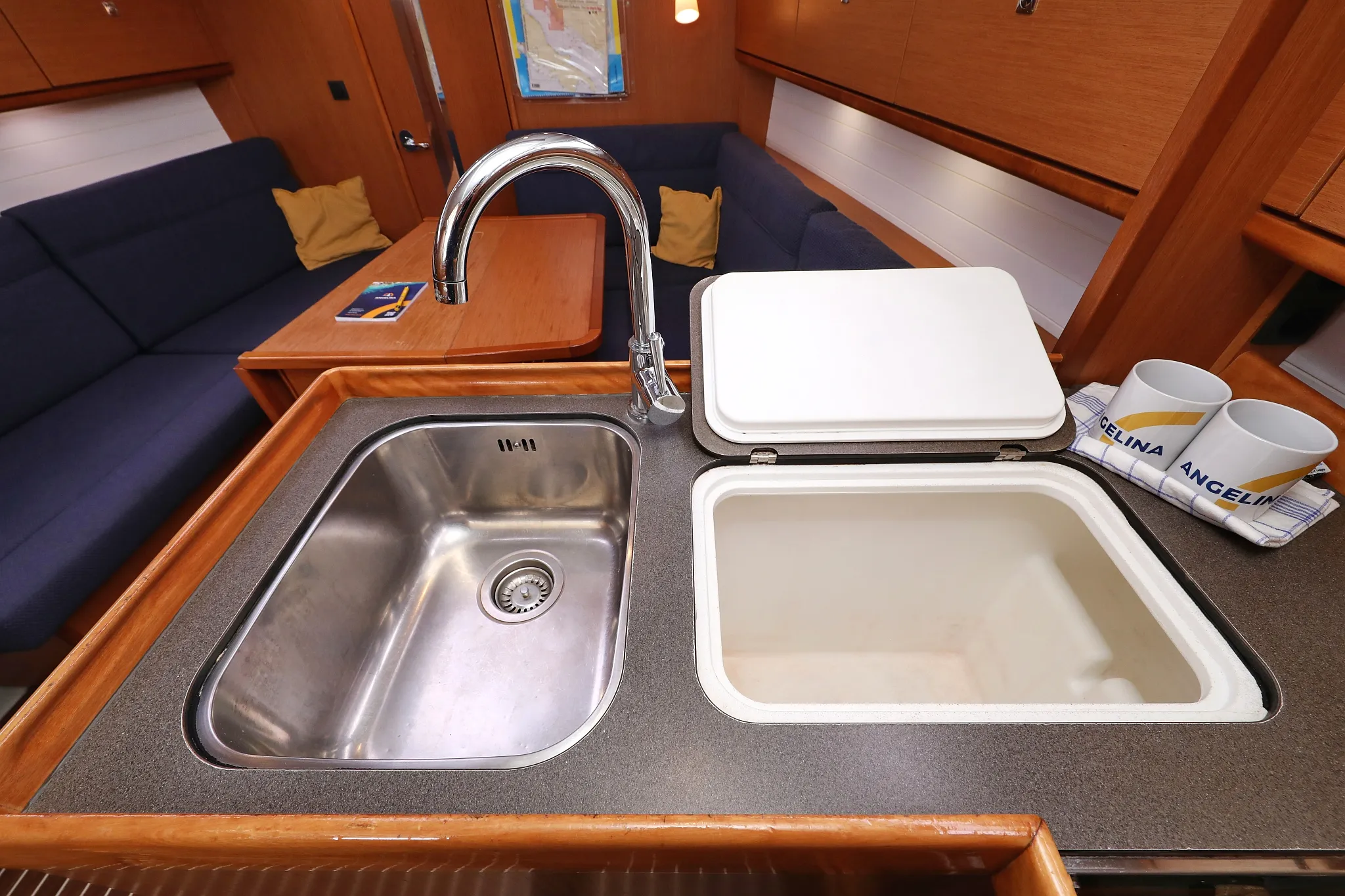 Image slide 6137
