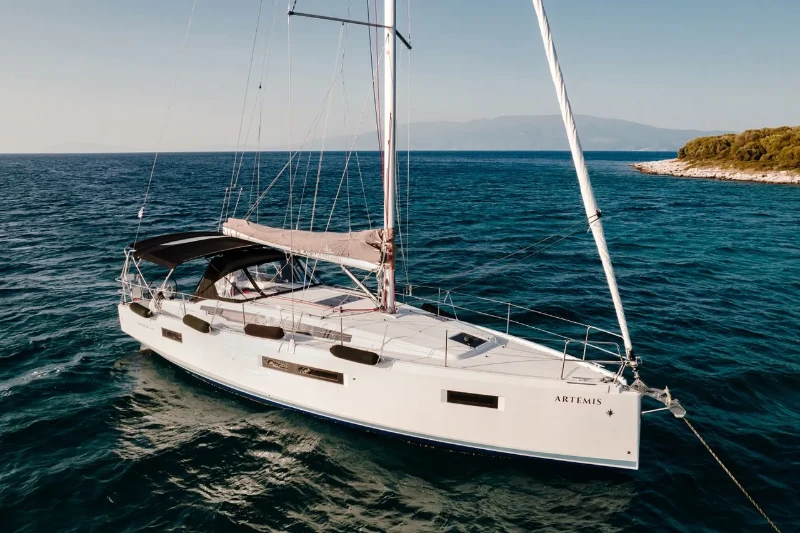 Sun Odyssey 410 Artemis boat image
