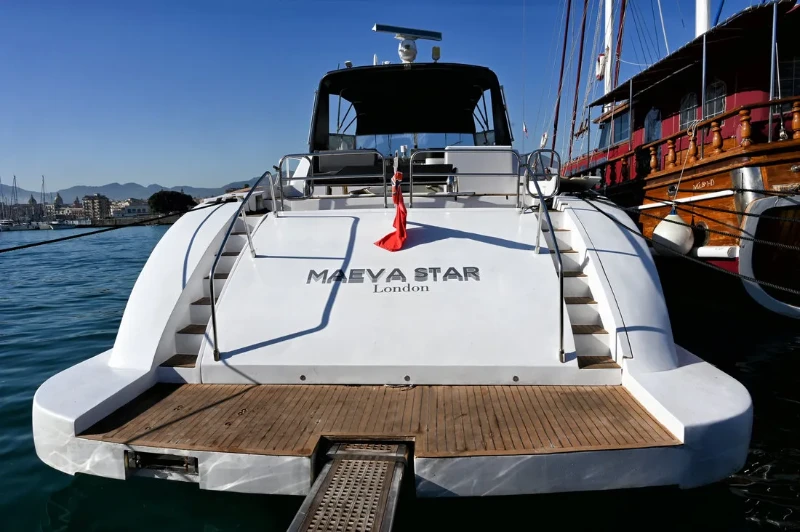 Leopard 23 - 3 + 1 cab. Maeva Star boat image