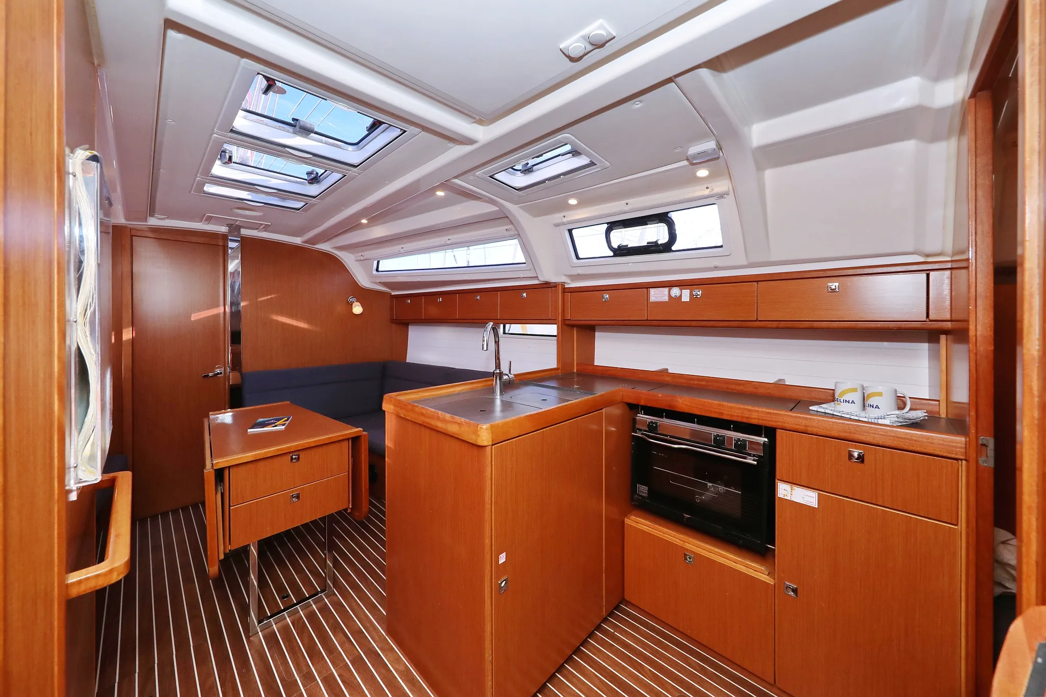 Image slide 6305