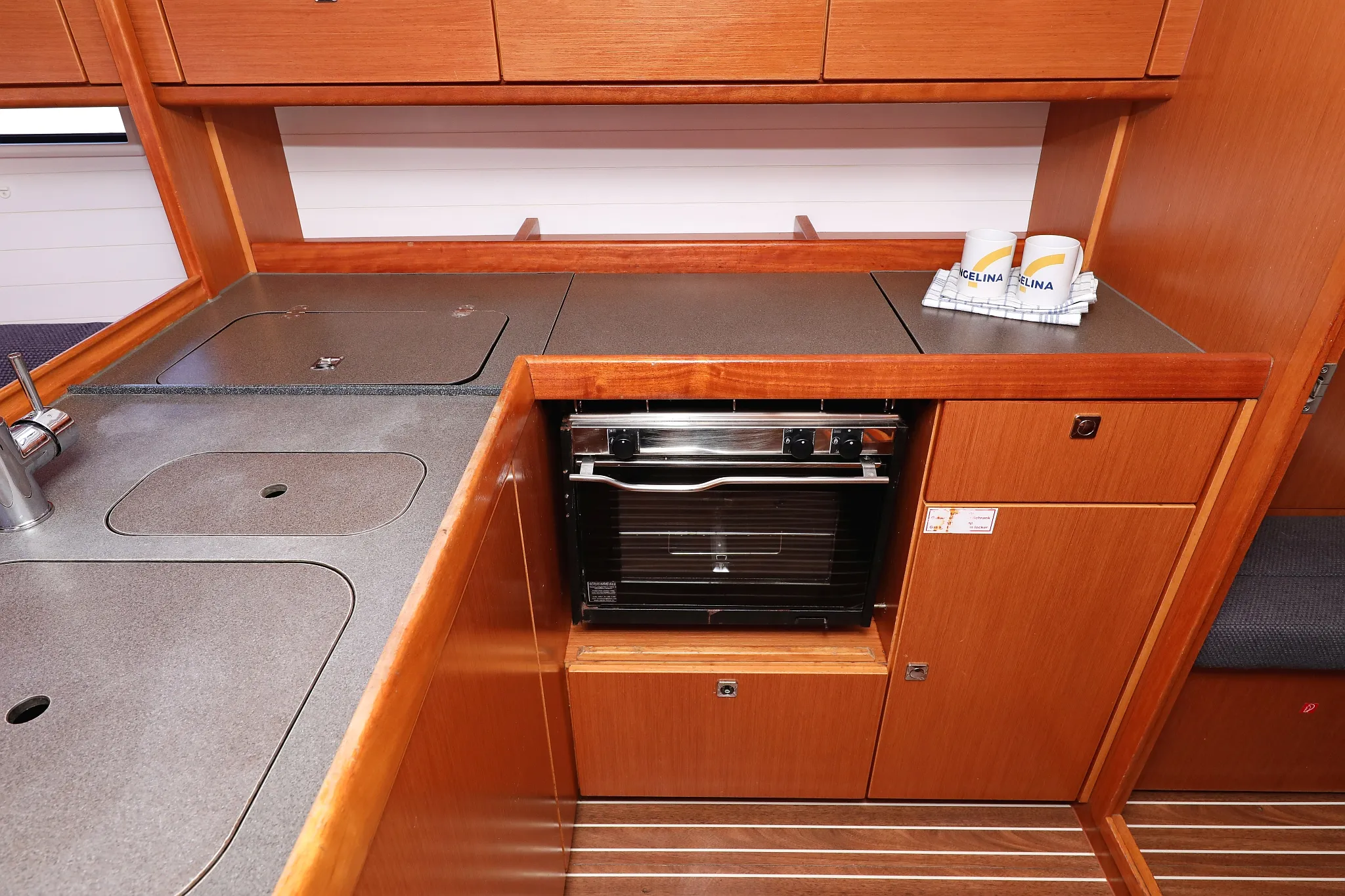 Image slide 6306