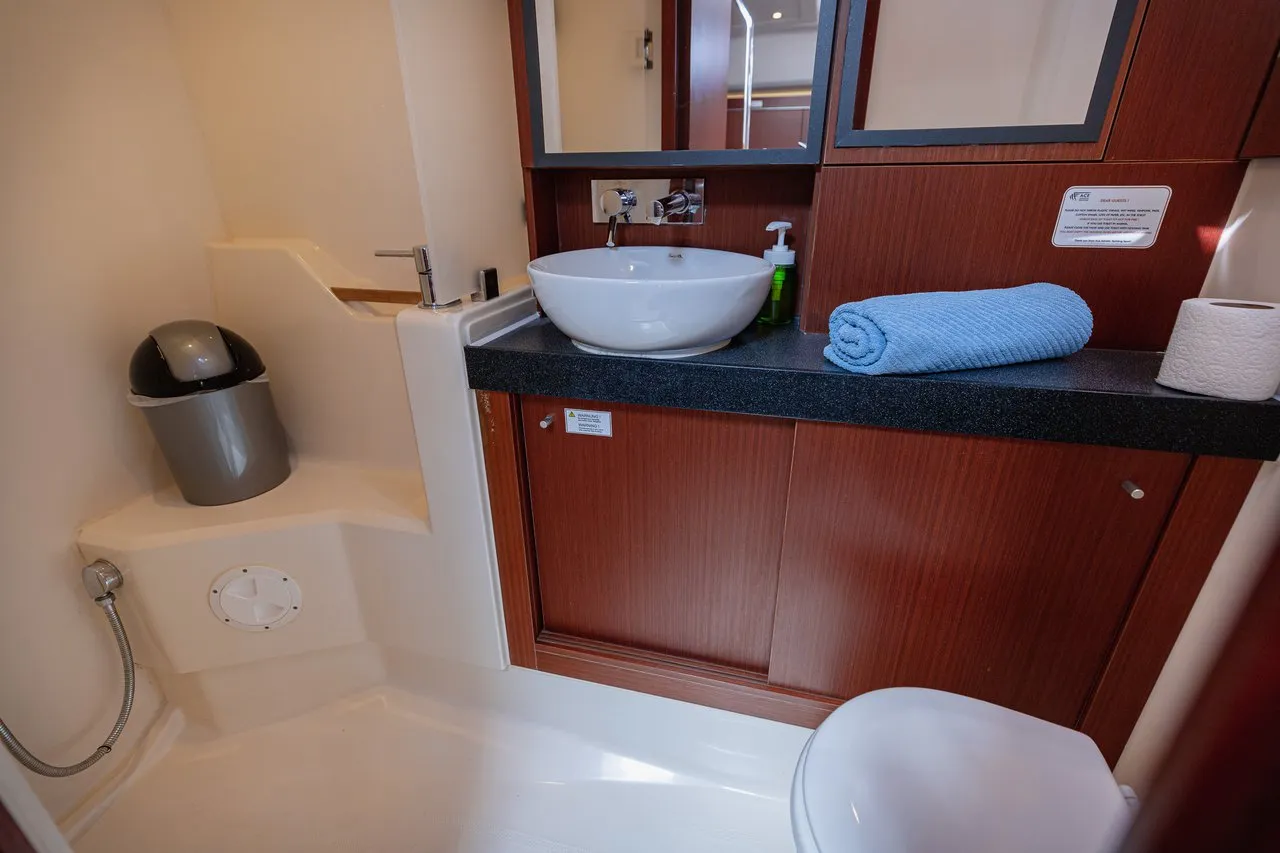 Image slide 643