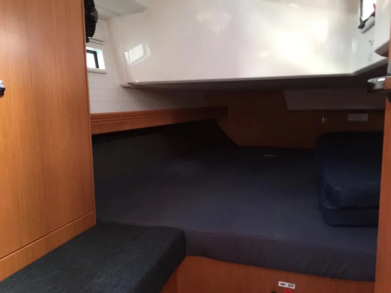 Image slide 64384