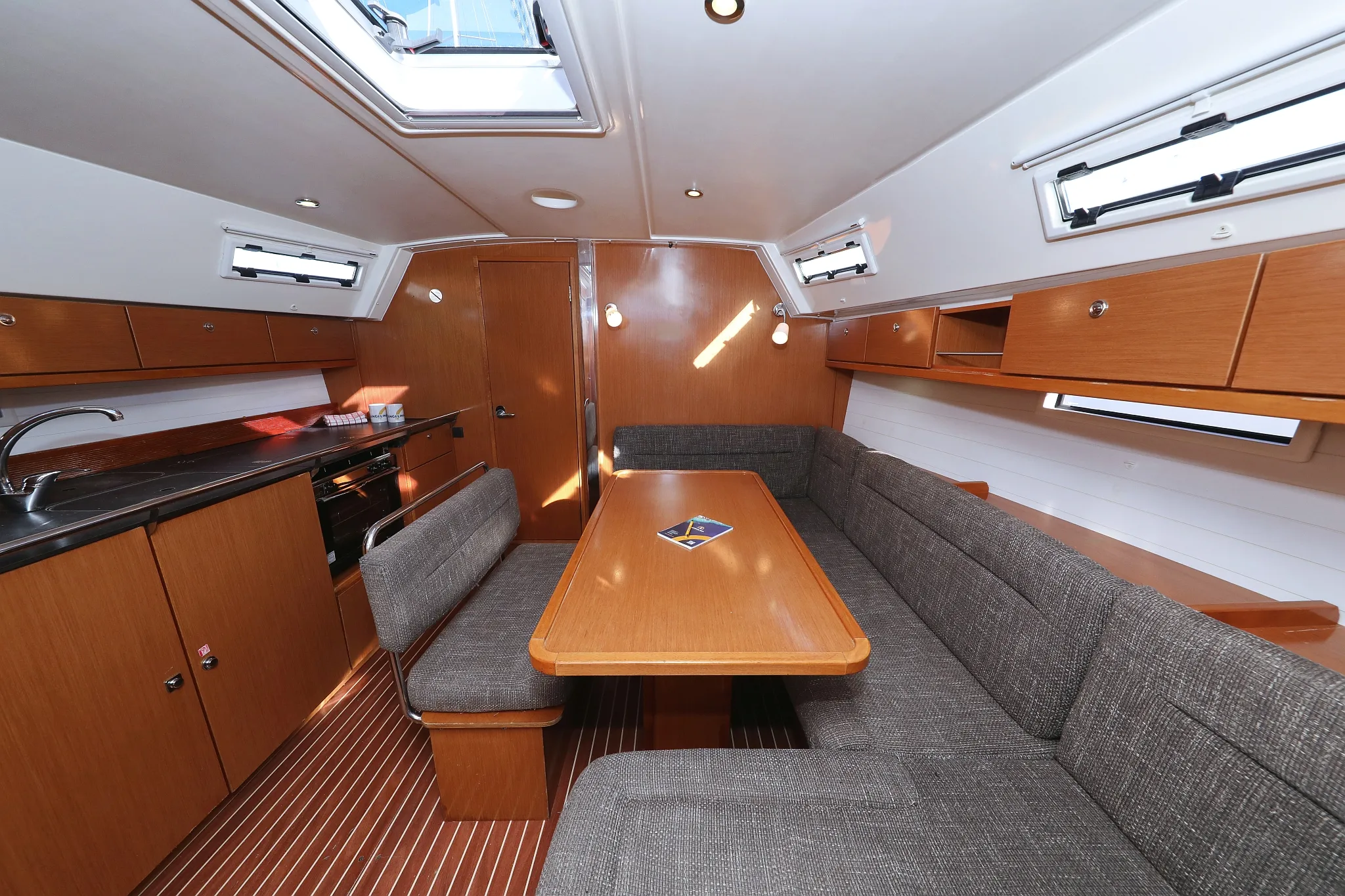 Image slide 6560
