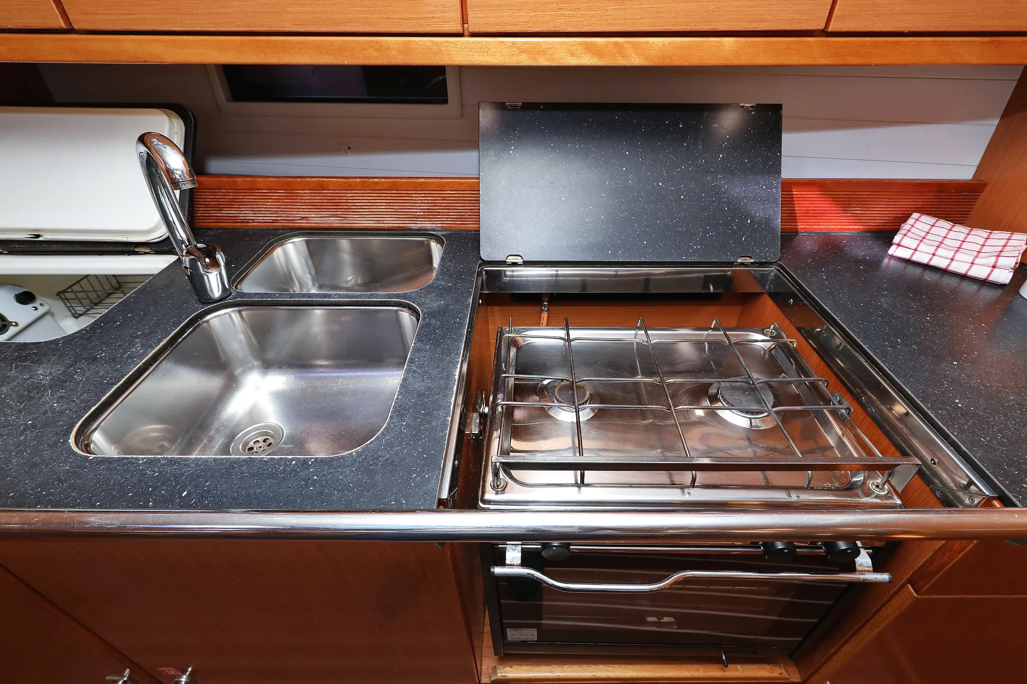 Image slide 6586