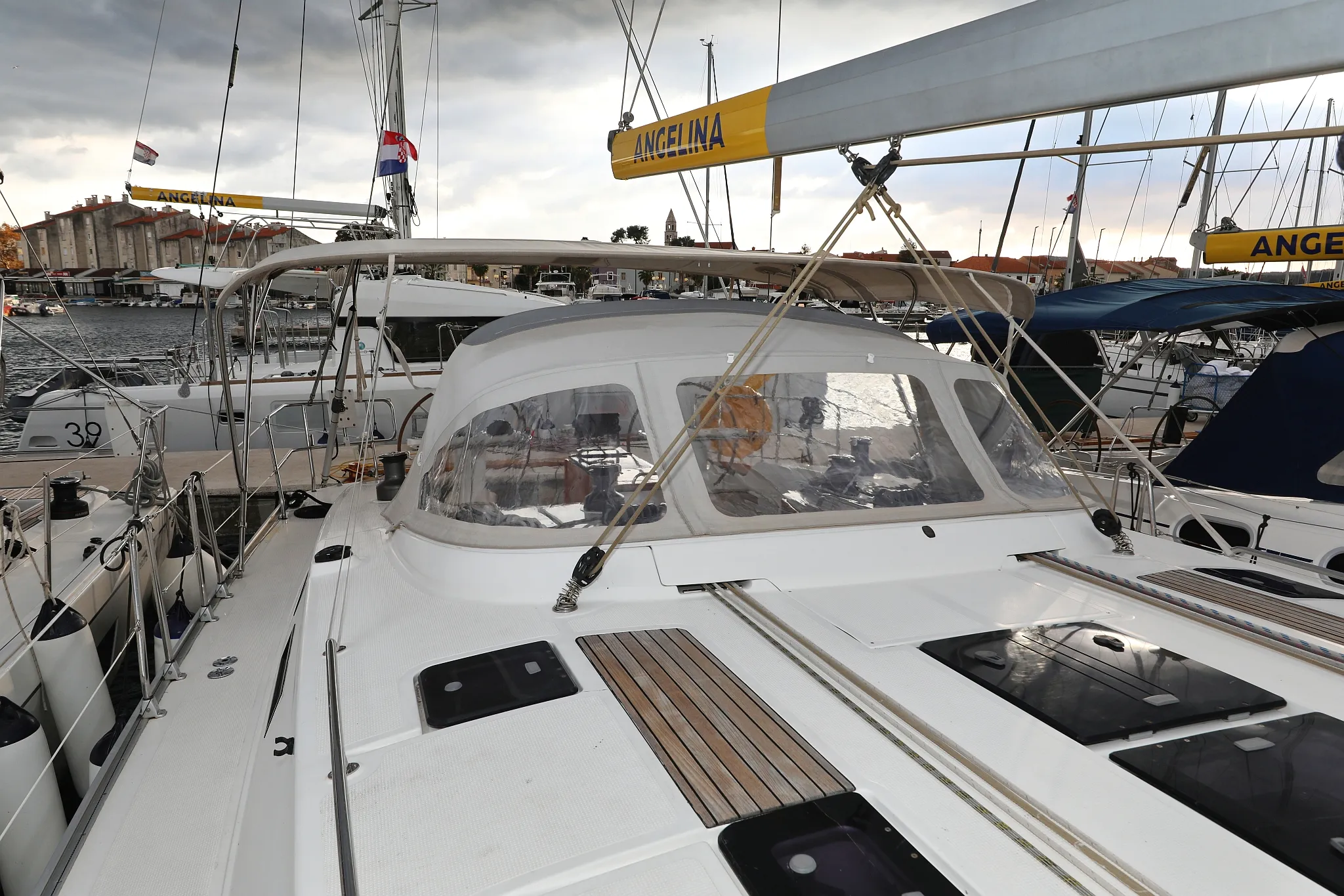 Image slide 6865