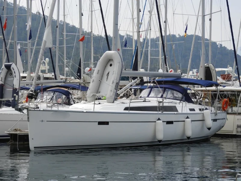 Bavaria Cruiser 51 Mango boat image