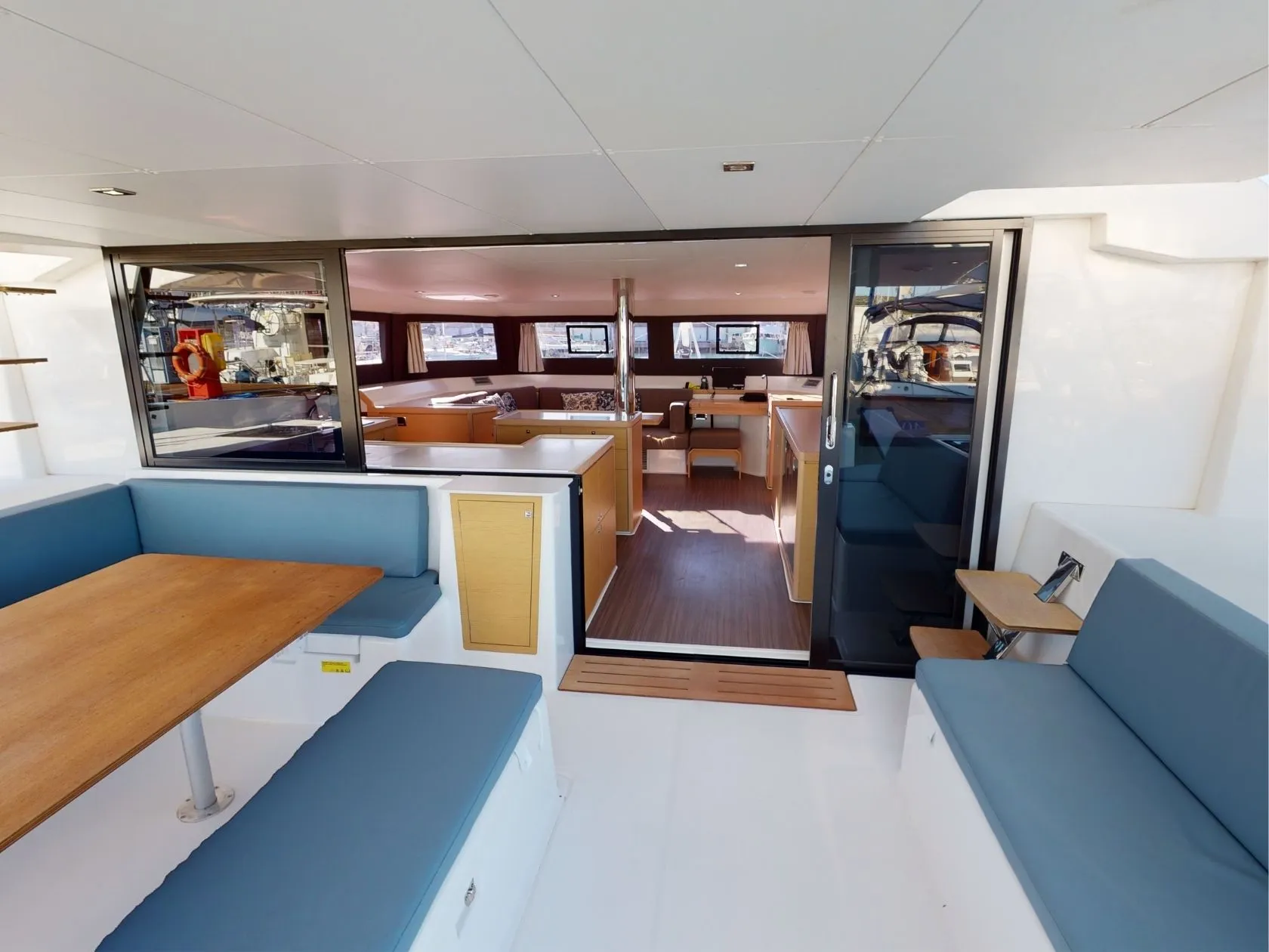 Image slide 70013