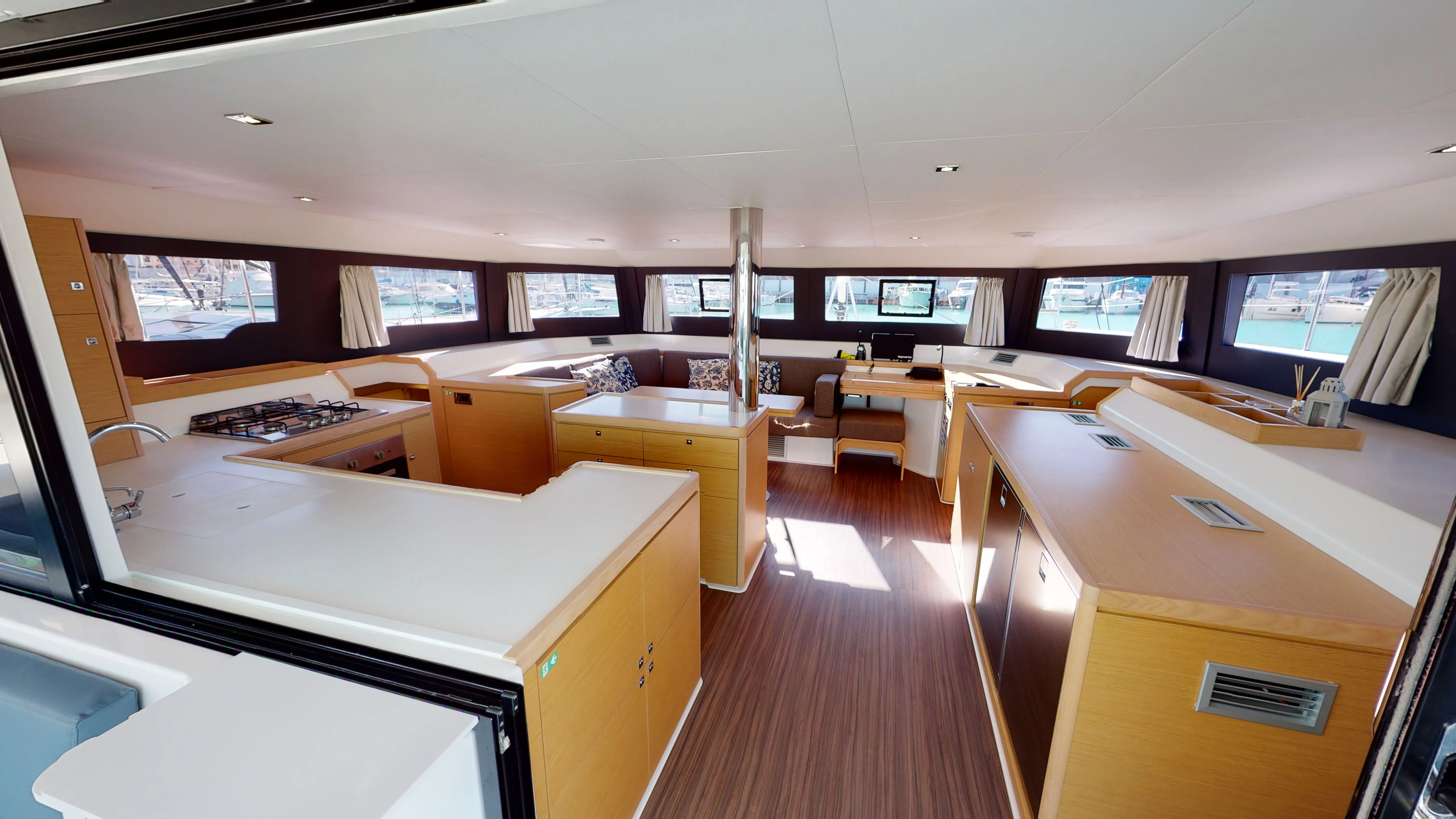 Image slide 70015