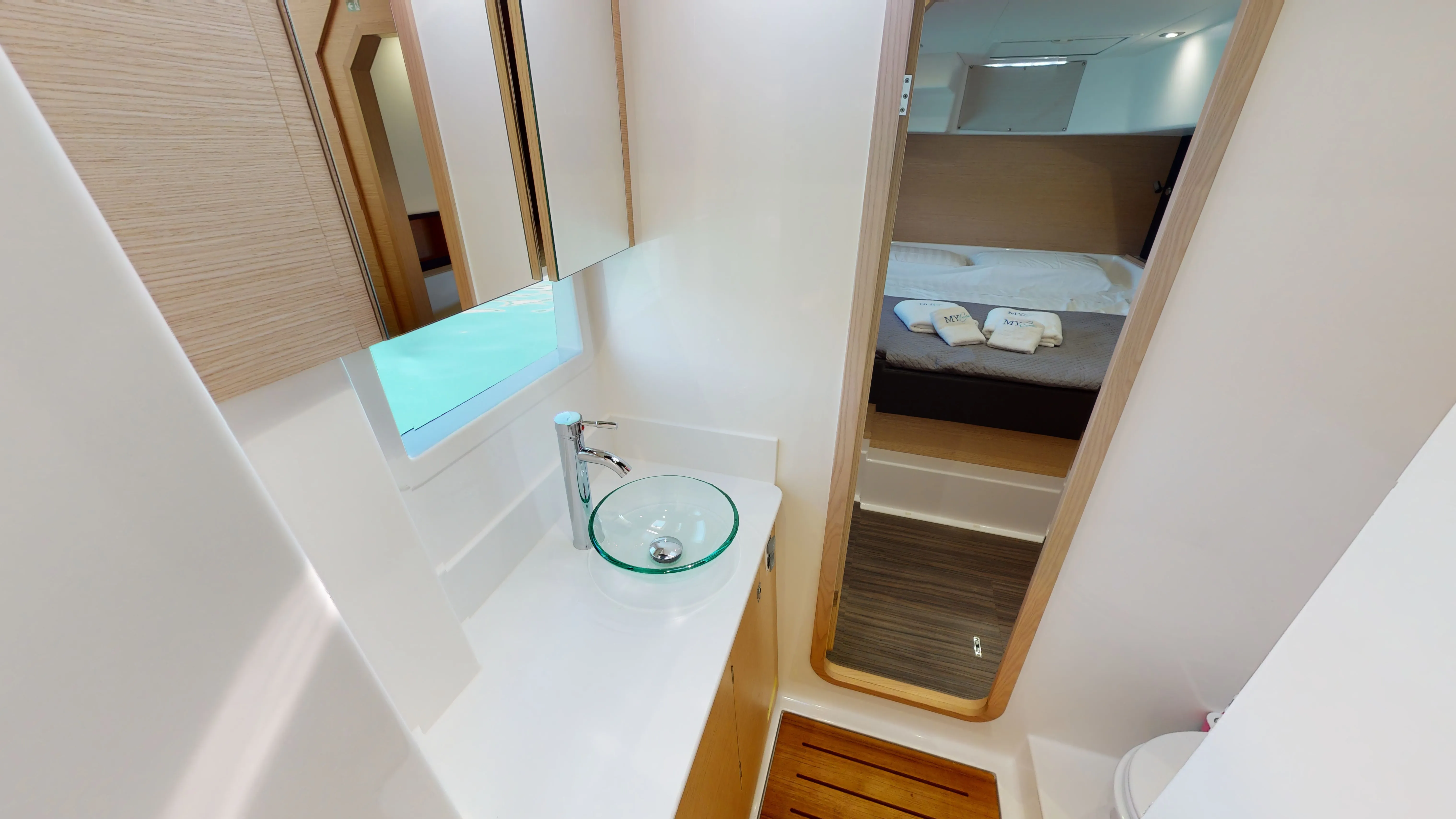 Image slide 70022