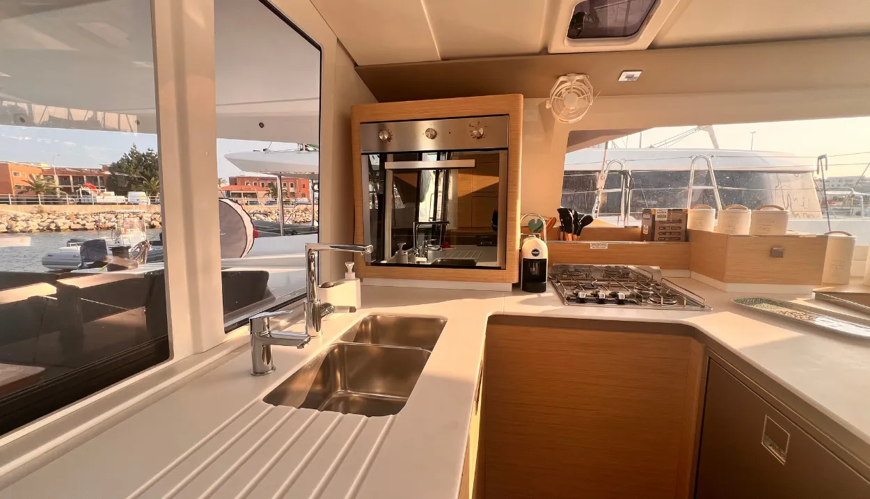 Image slide 70169